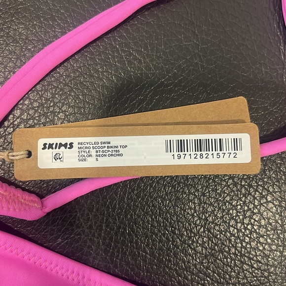 NWT Skims Neon Orchid (Hot Pink) Micro Scoop Bikini Top and Signature Swim Thong - Picture 7 of 7